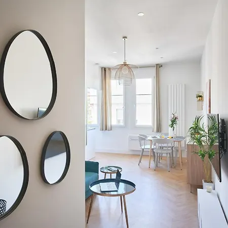 Sunlight - Daffia - Beautifully Renovated Studio, Pad In