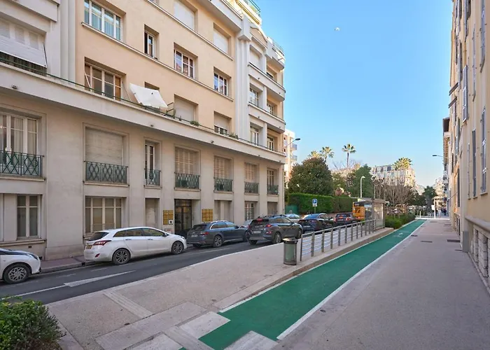 Sunlight - Daffia - Beautifully Renovated Studio, Pad In Apartamento Nice