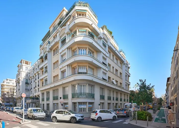 Apartamento Sunlight - Daffia - Beautifully Renovated Studio, Pad In *